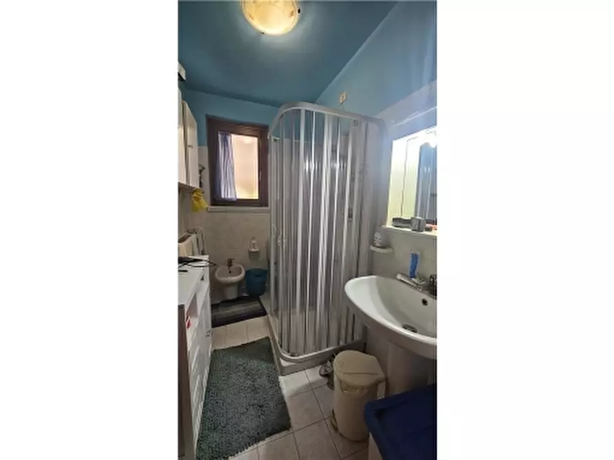 Immagine 10 di Appartamento in vendita  a Empoli