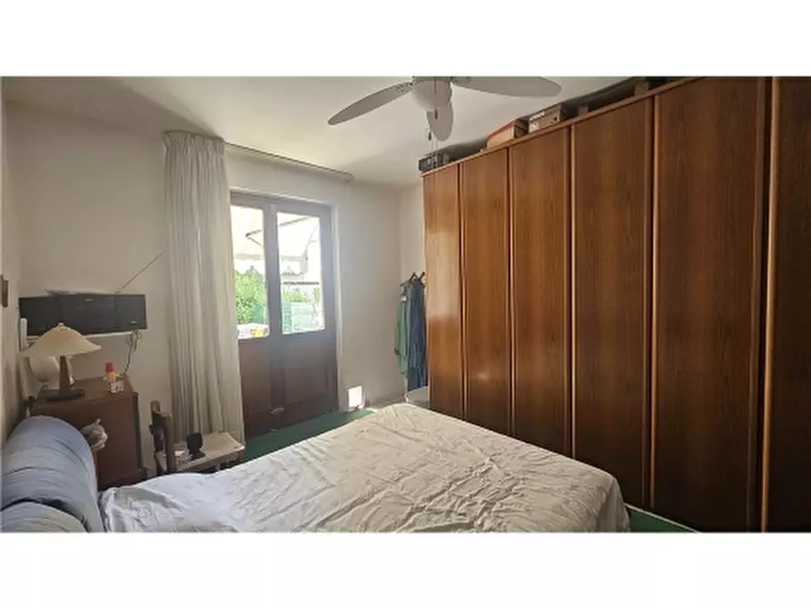 Immagine 11 di Appartamento in vendita  a Empoli