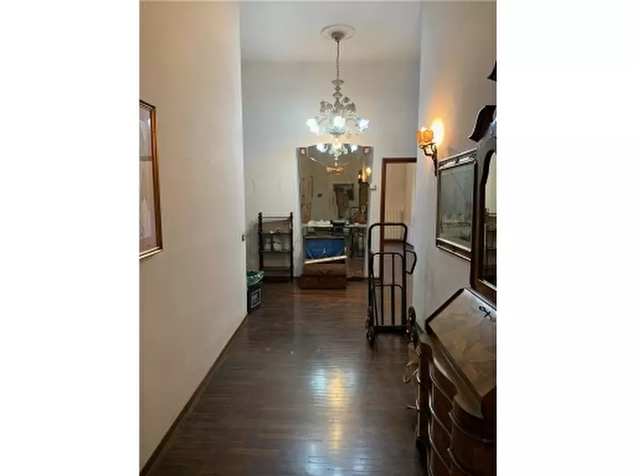 Immagine 5 di Appartamento in vendita  a Empoli