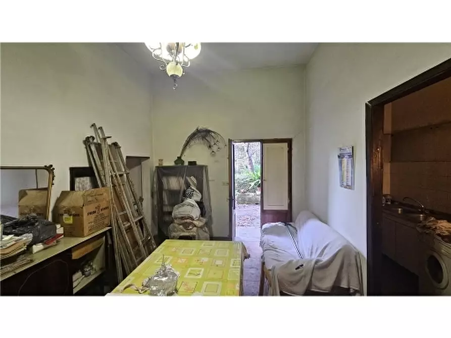 Immagine 5 di Villa in vendita  a Empoli