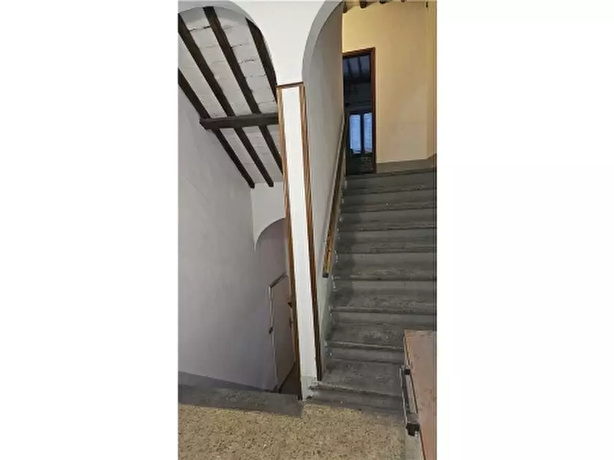 Immagine 17 di Villa in vendita  a Empoli