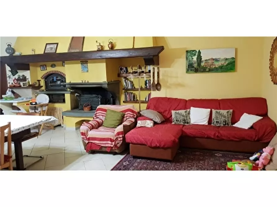 Immagine 5 di Villa in vendita  a Vinci