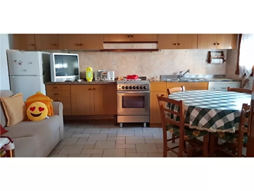 Immagine 6 di Villa in vendita  a Vinci