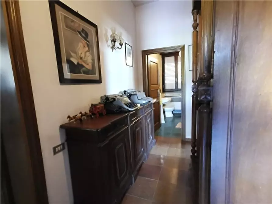 Immagine 6 di Villa in vendita  a Cerreto Guidi