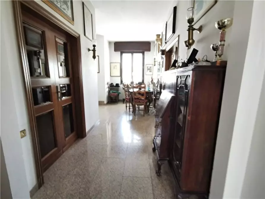 Immagine 14 di Villa in vendita  a Cerreto Guidi