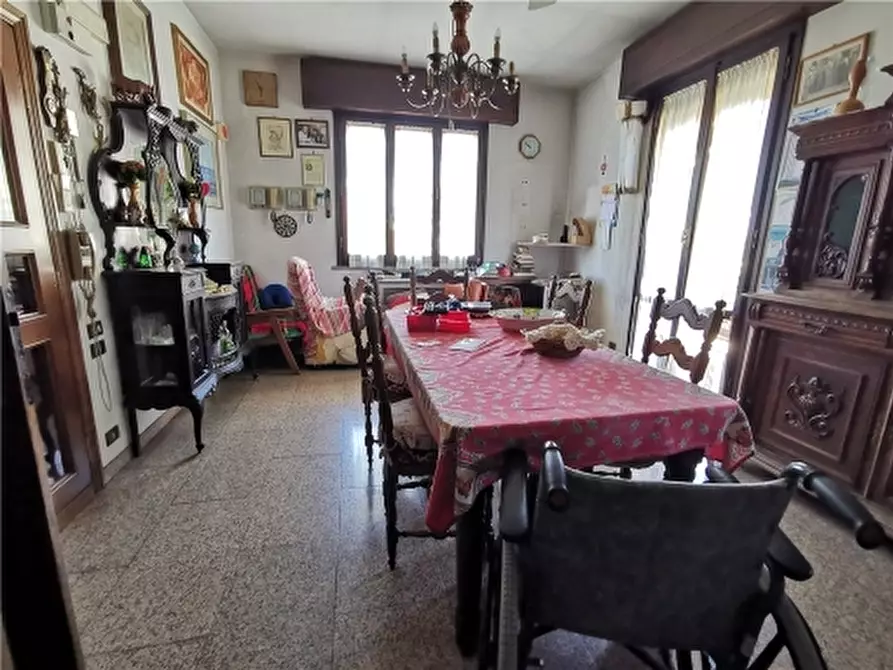 Immagine 16 di Villa in vendita  a Cerreto Guidi