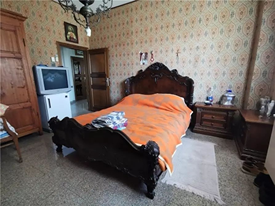 Immagine 18 di Villa in vendita  a Cerreto Guidi