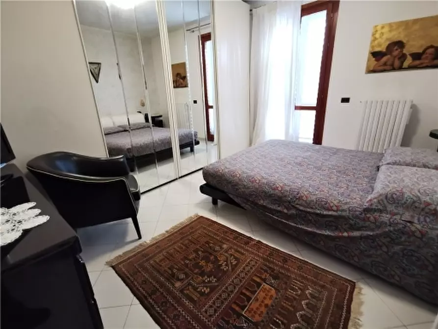 Immagine 6 di Villa in vendita  a Vinci