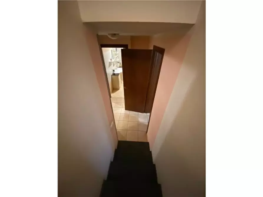 Immagine 17 di Villa in vendita  a San Miniato