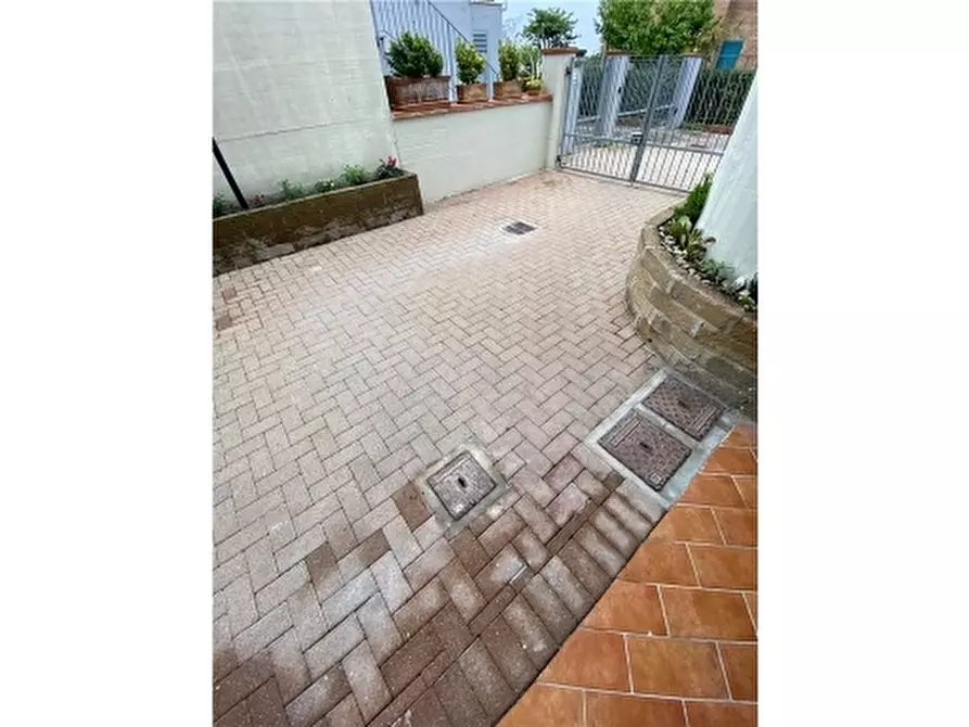 Immagine 28 di Villa in vendita  a San Miniato