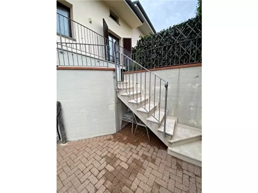 Immagine 31 di Villa in vendita  a San Miniato