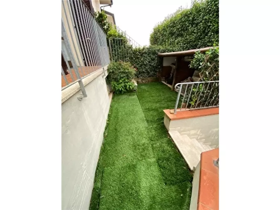 Immagine 32 di Villa in vendita  a San Miniato