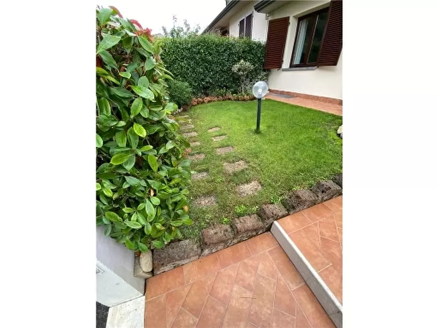 Immagine 39 di Villa in vendita  a San Miniato