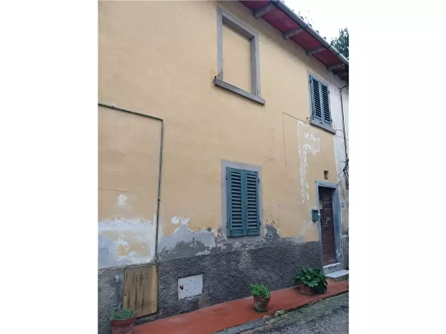 Immagine 2 di Villa in vendita  a Empoli
