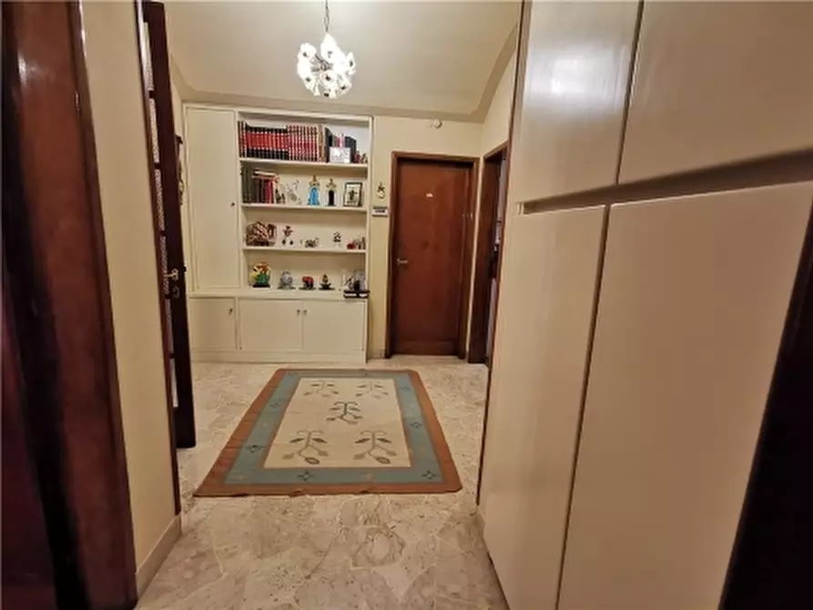 Immagine 7 di Villa in vendita  a Empoli