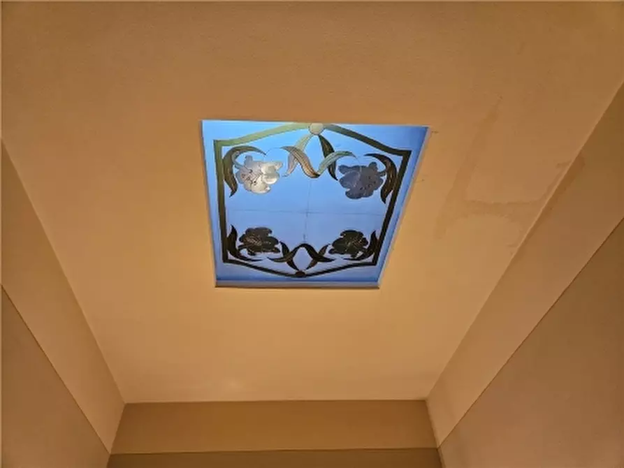 Immagine 18 di Villa in vendita  a Empoli