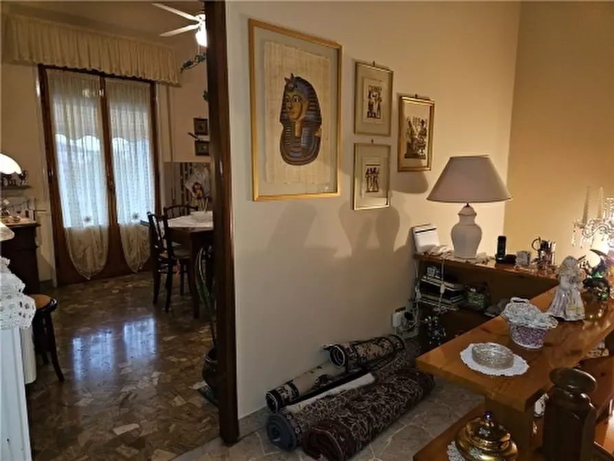 Immagine 19 di Villa in vendita  a Empoli