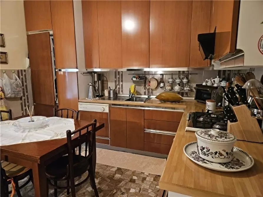 Immagine 23 di Villa in vendita  a Empoli