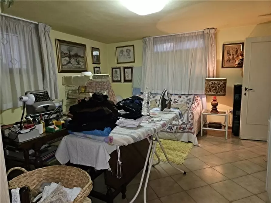 Immagine 28 di Villa in vendita  a Empoli