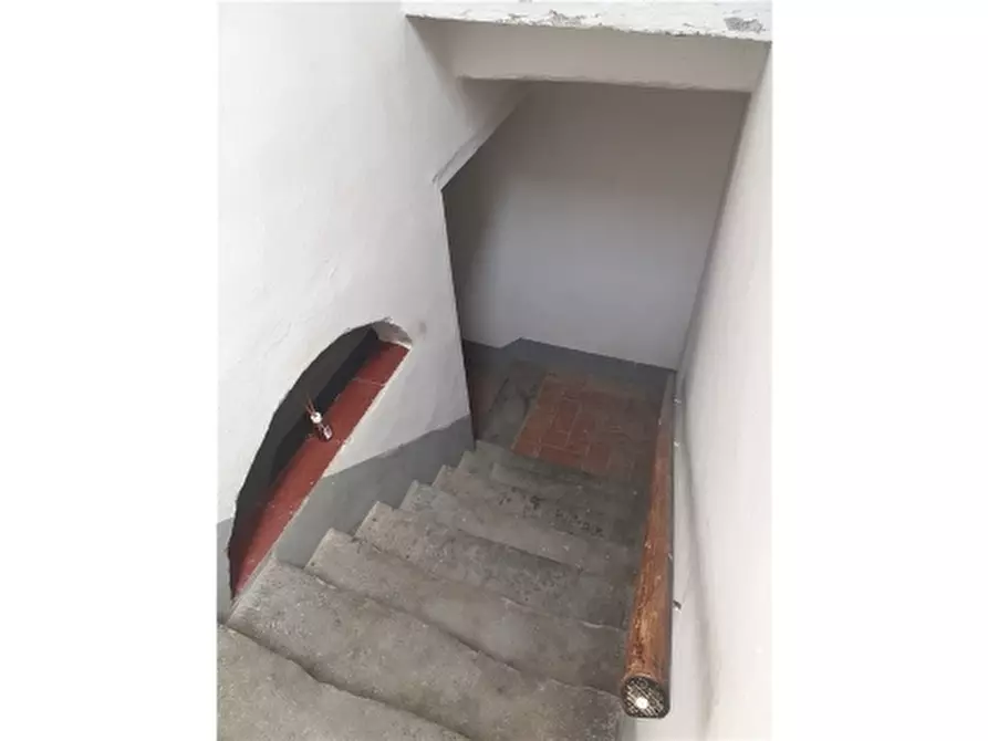 Immagine 22 di Villa in vendita  a San Miniato