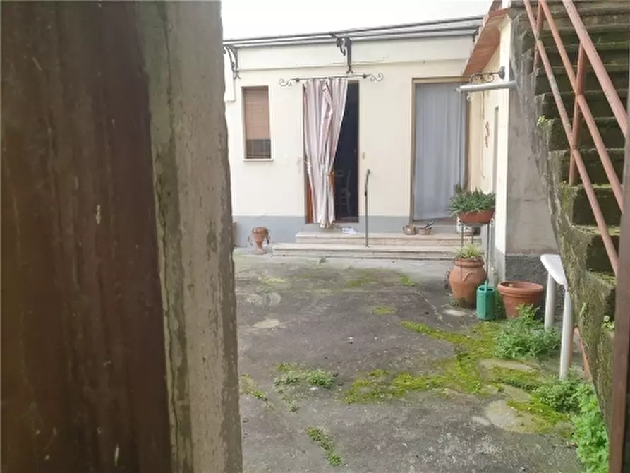 Immagine 36 di Villa in vendita  a San Miniato