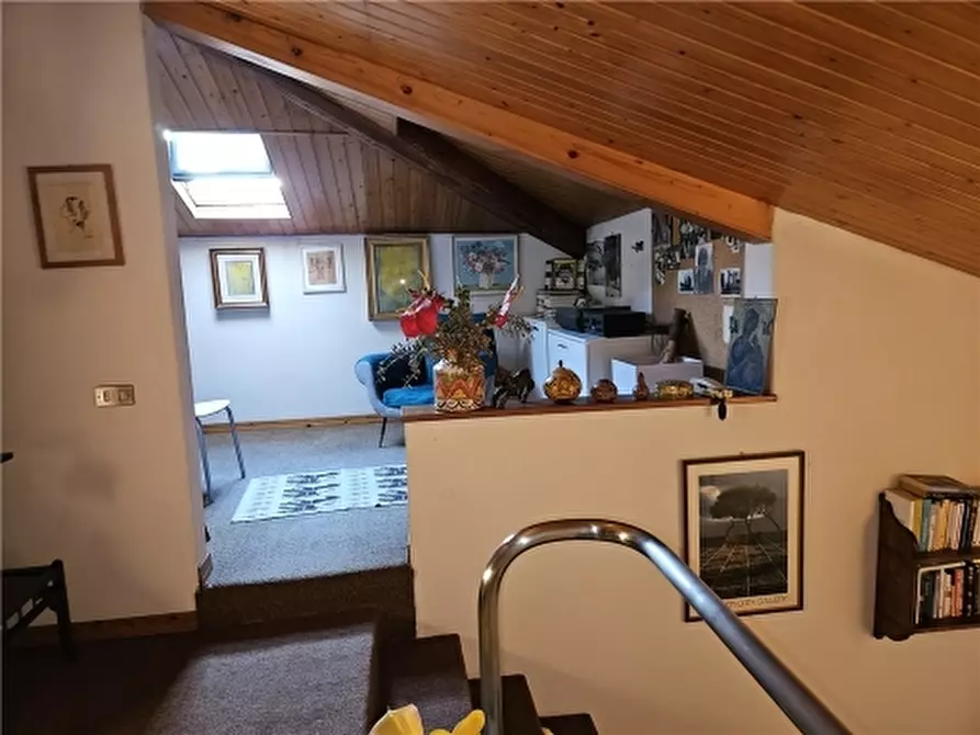 Immagine 24 di Villa in vendita  a Castelfiorentino