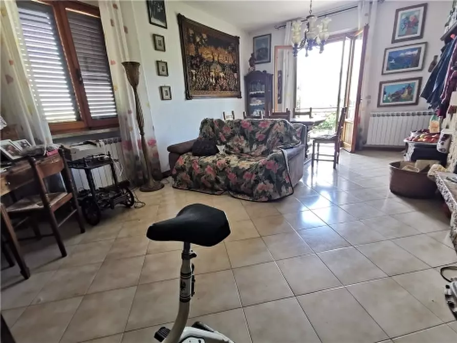 Immagine 30 di Villa in vendita  a Montespertoli