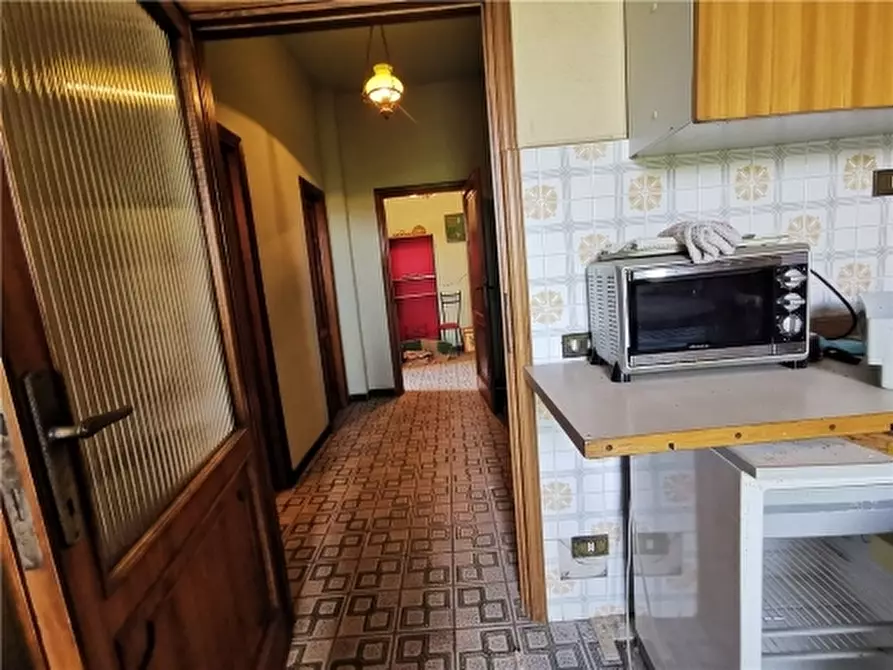 Immagine 41 di Villa in vendita  a Montespertoli