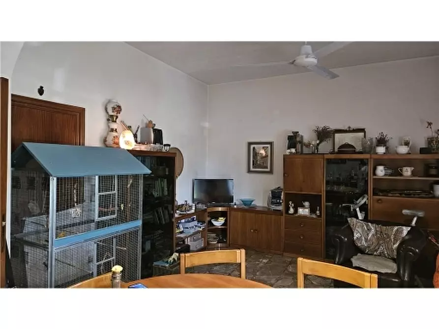 Immagine 5 di Villa in vendita  a Empoli