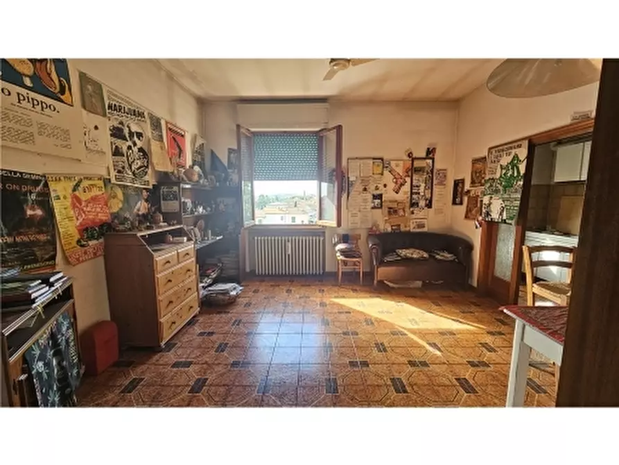 Immagine 13 di Villa in vendita  a Empoli