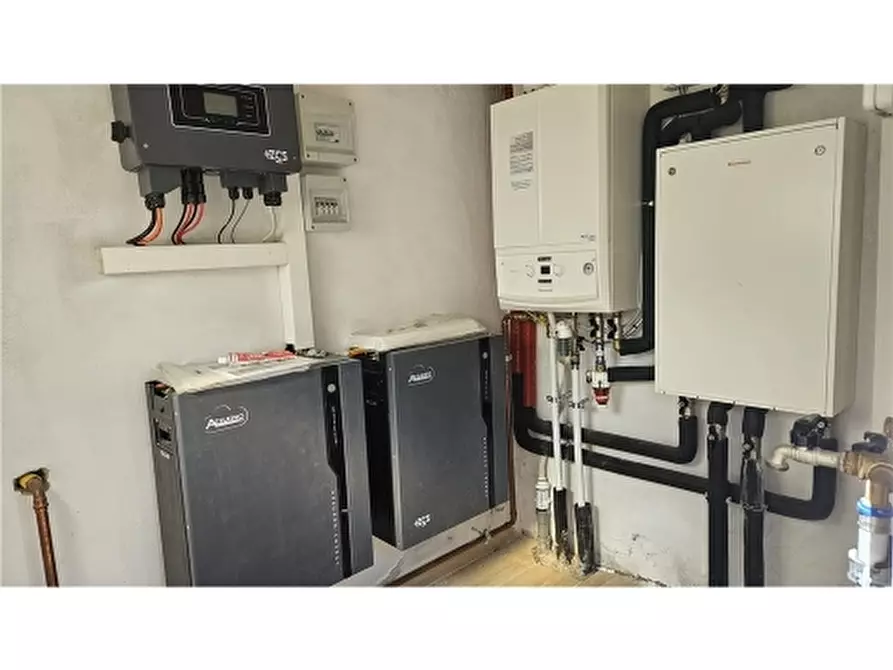 Immagine 26 di Villa in vendita  a Empoli