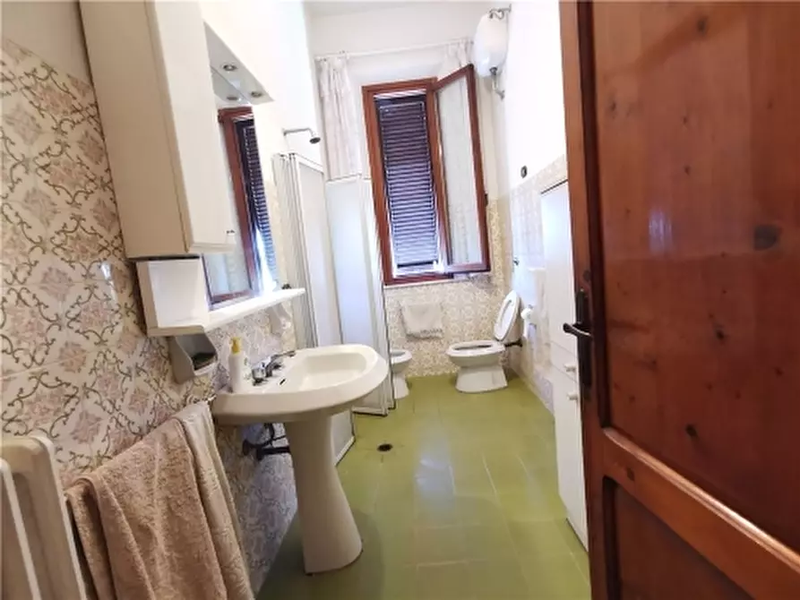 Immagine 28 di Villa in vendita  a San Miniato