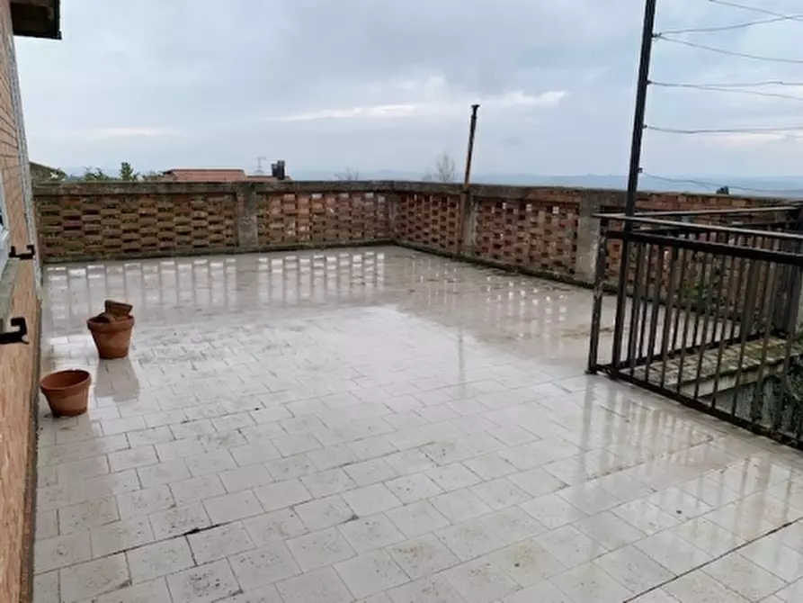 Immagine 19 di Villa in vendita  a Montaione