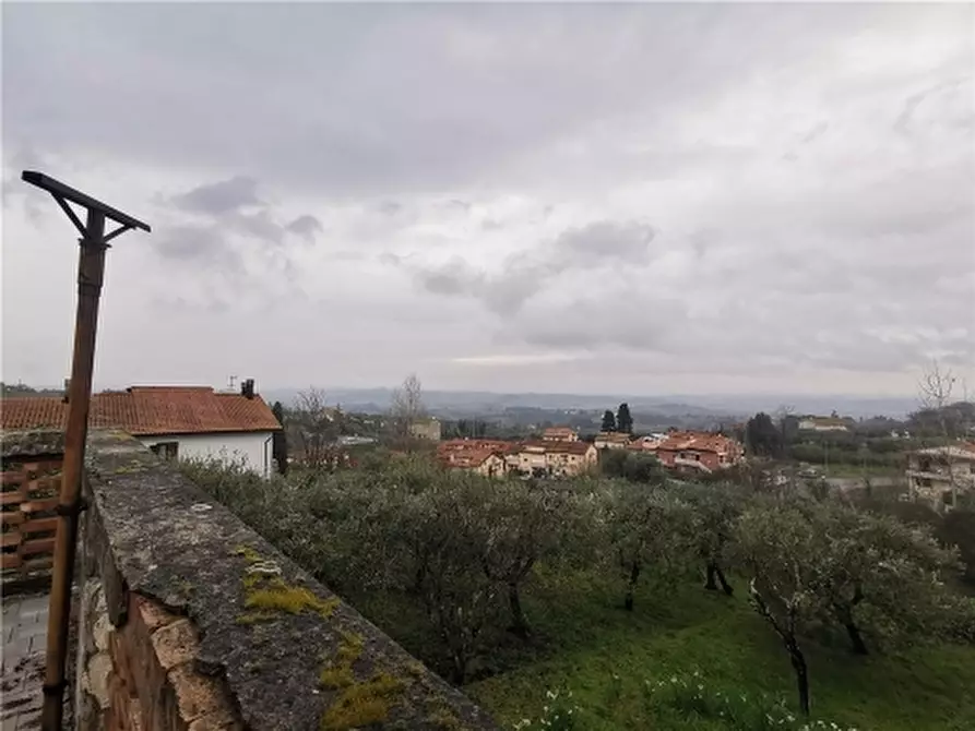 Immagine 27 di Villa in vendita  a Montaione