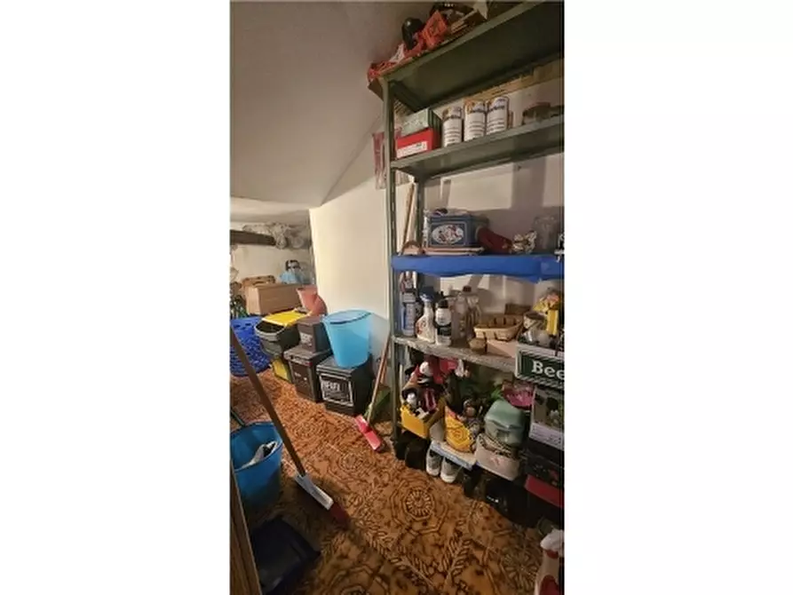 Immagine 12 di Villa in vendita  a Empoli