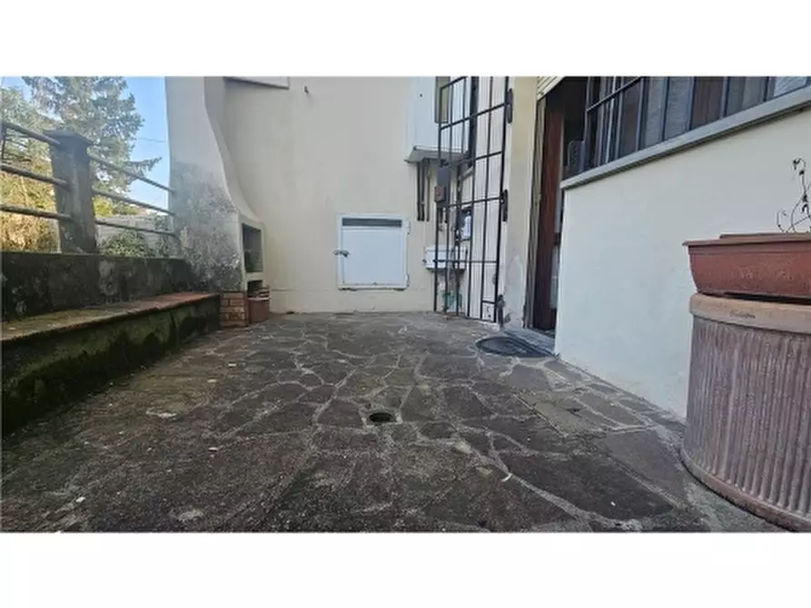 Immagine 14 di Villa in vendita  a Empoli