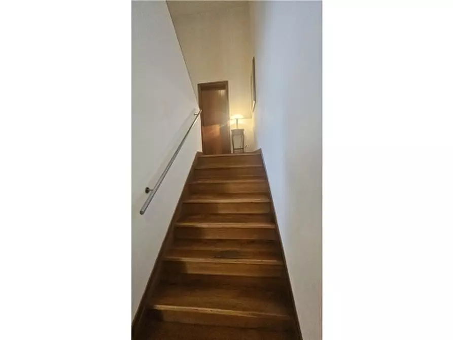 Immagine 19 di Villa in vendita  a Empoli