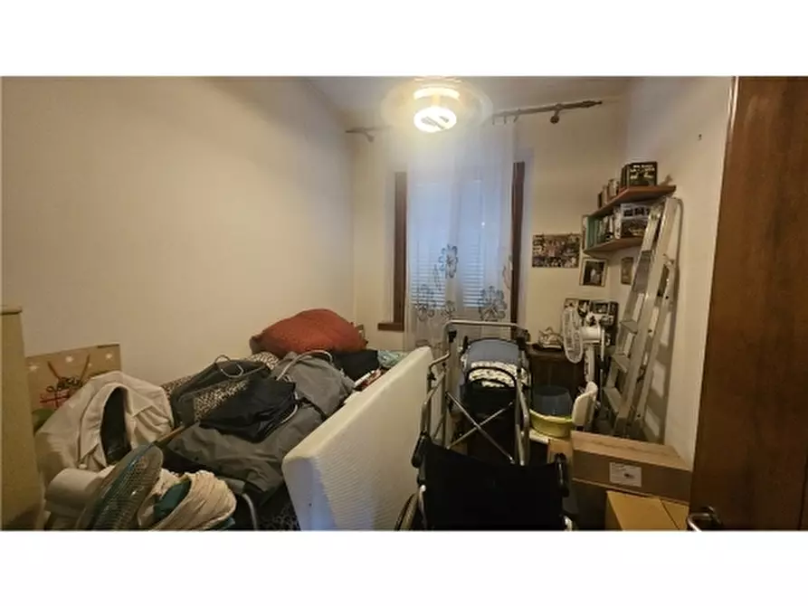 Immagine 31 di Villa in vendita  a Empoli