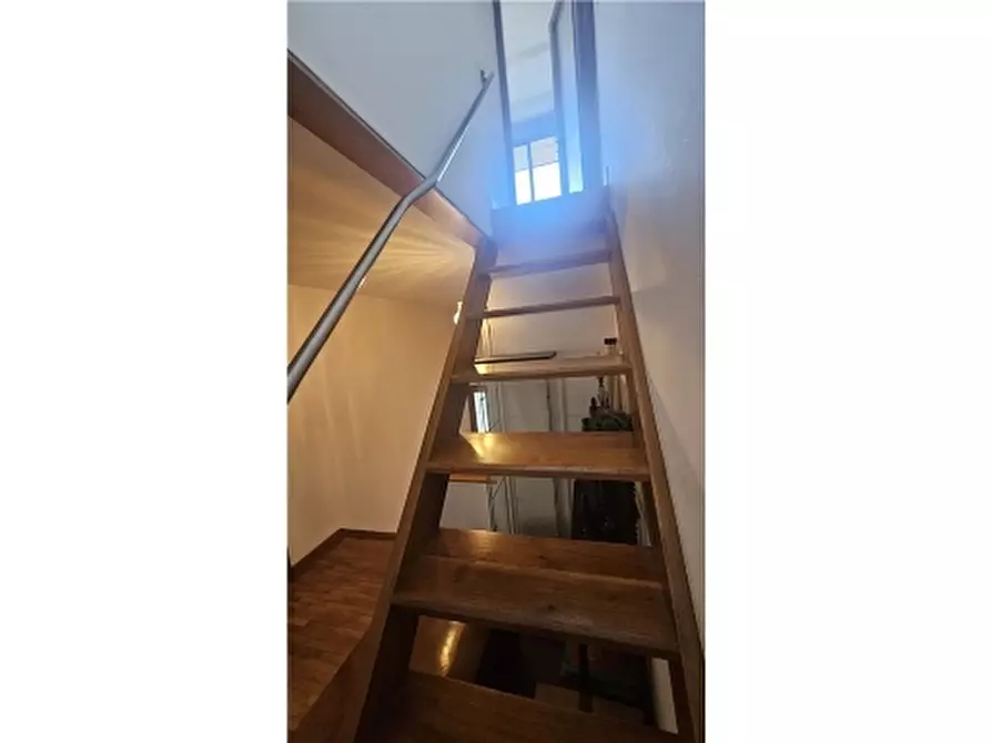 Immagine 35 di Villa in vendita  a Empoli