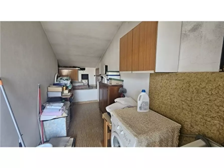 Immagine 36 di Villa in vendita  a Empoli