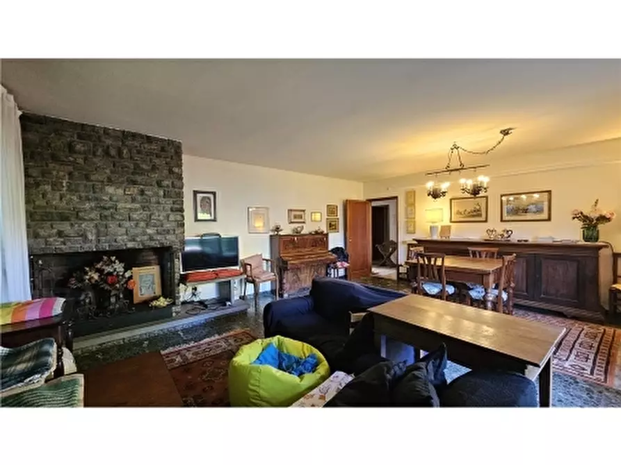 Immagine 54 di Villa in vendita  a Empoli