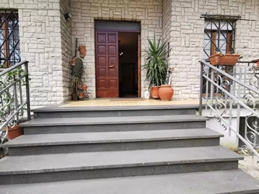 Immagine 22 di Villa in vendita  a Giove