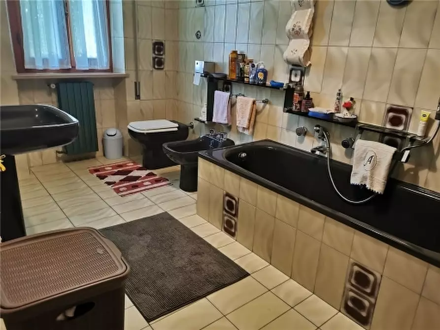 Immagine 27 di Villa in vendita  a Giove