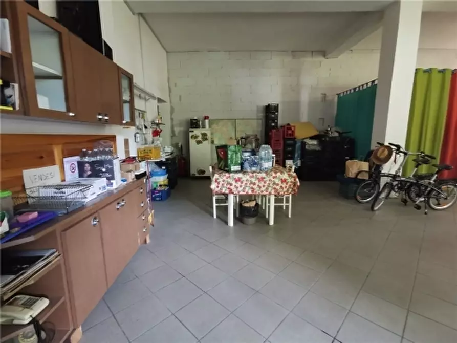 Immagine 34 di Villa in vendita  a Giove