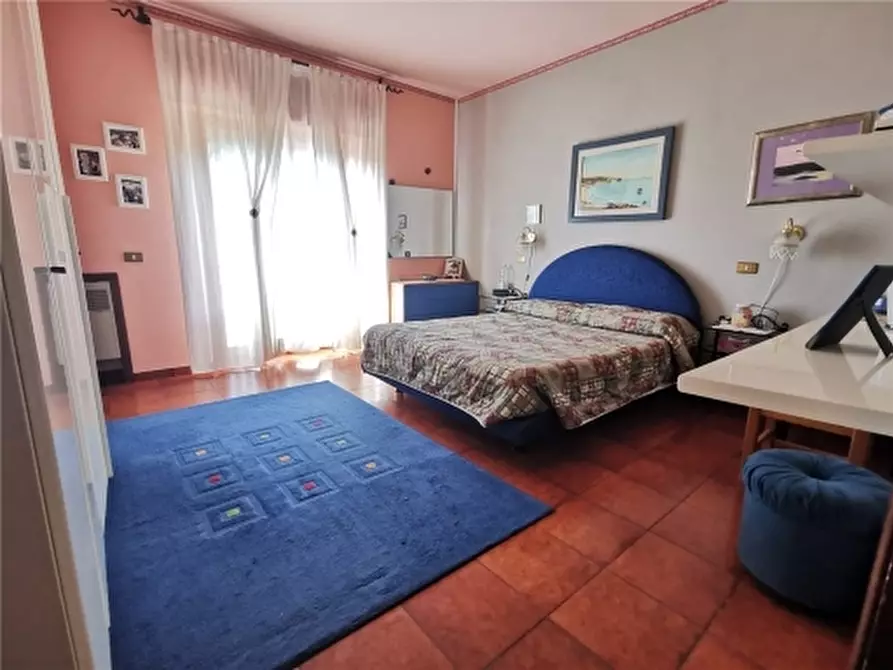 Immagine 37 di Villa in vendita  a Giove