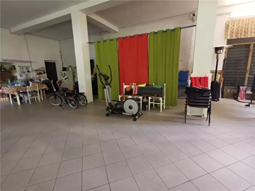 Immagine 46 di Villa in vendita  a Giove