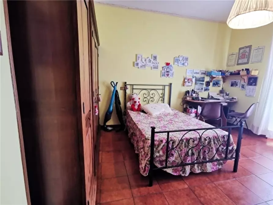 Immagine 52 di Villa in vendita  a Giove