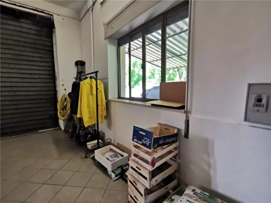 Immagine 55 di Villa in vendita  a Giove