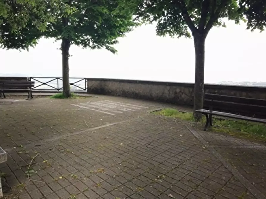 Immagine 57 di Villa in vendita  a Giove