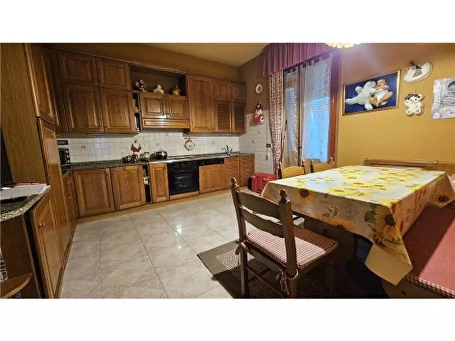 Immagine 7 di Villa in vendita  a San Miniato